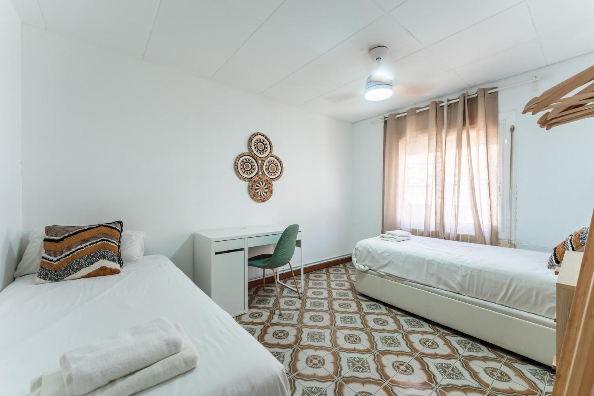 Feel Welcome Barcelona 10 Cornellà de Llobregat Dış mekan fotoğraf
